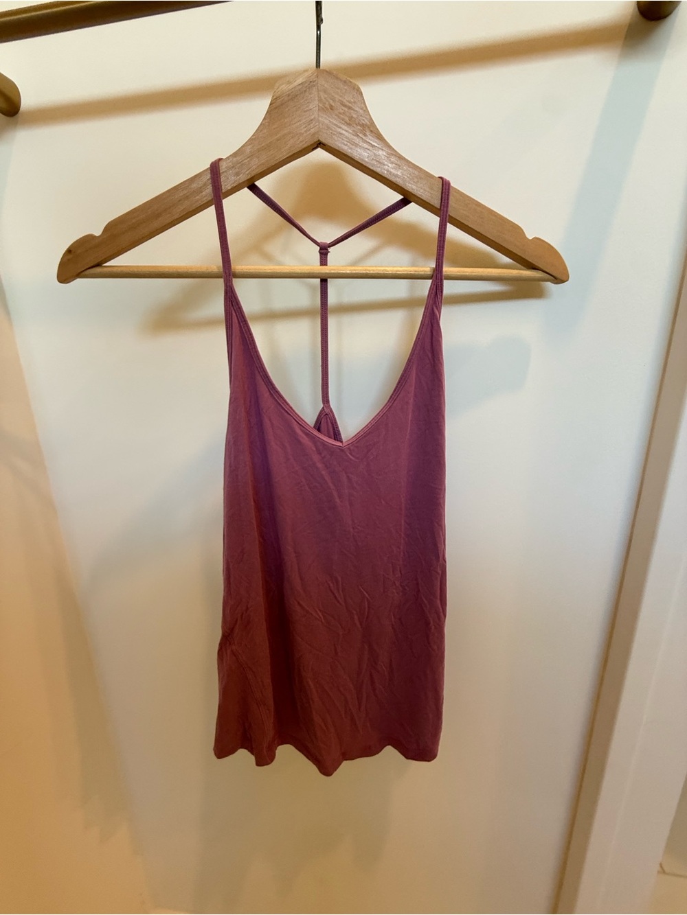 Lululemon Women’s Mauve Tank Cami with T-Back Straps